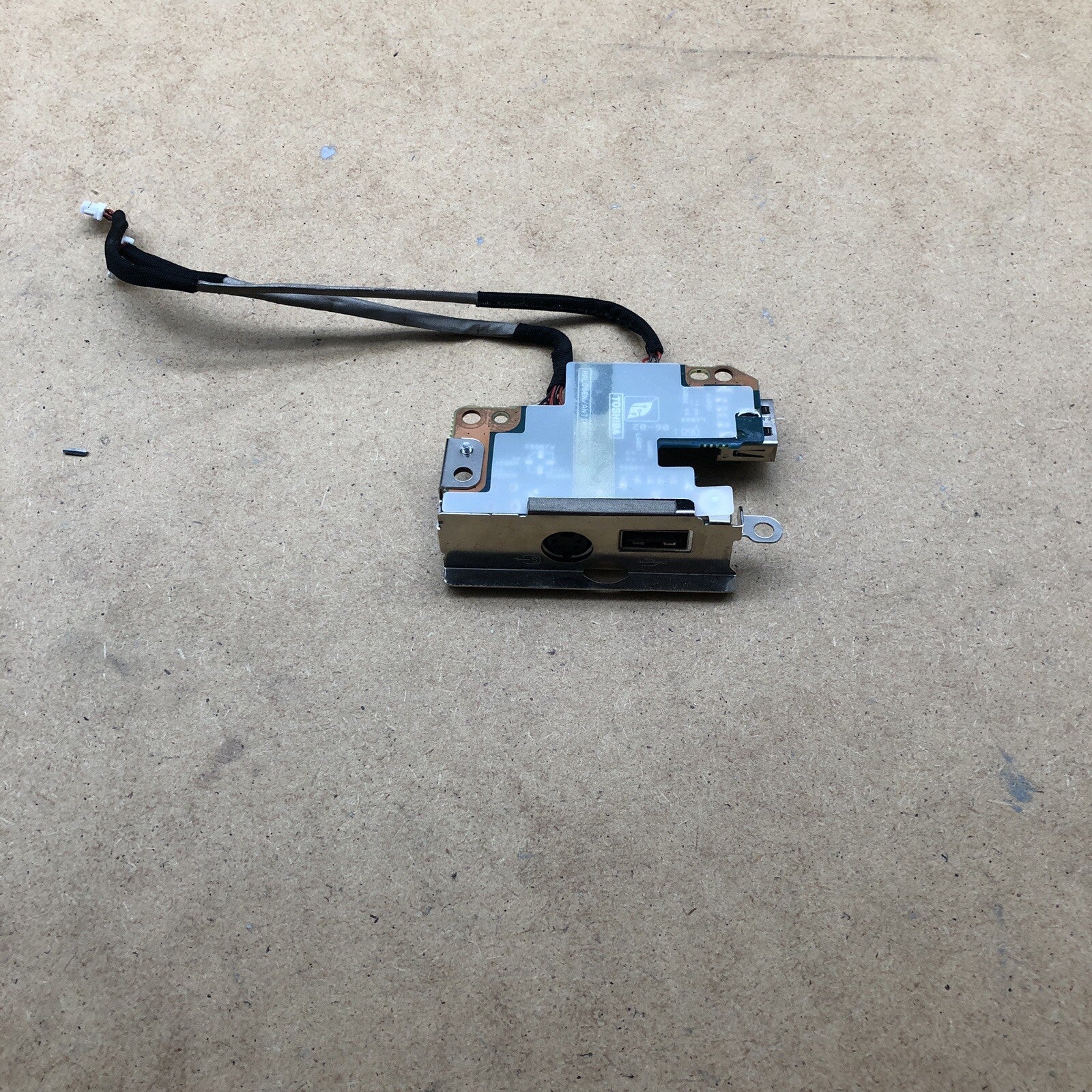 Lot de connecteurs USB/Jack/Ethernet - Toshiba Tecra A3X