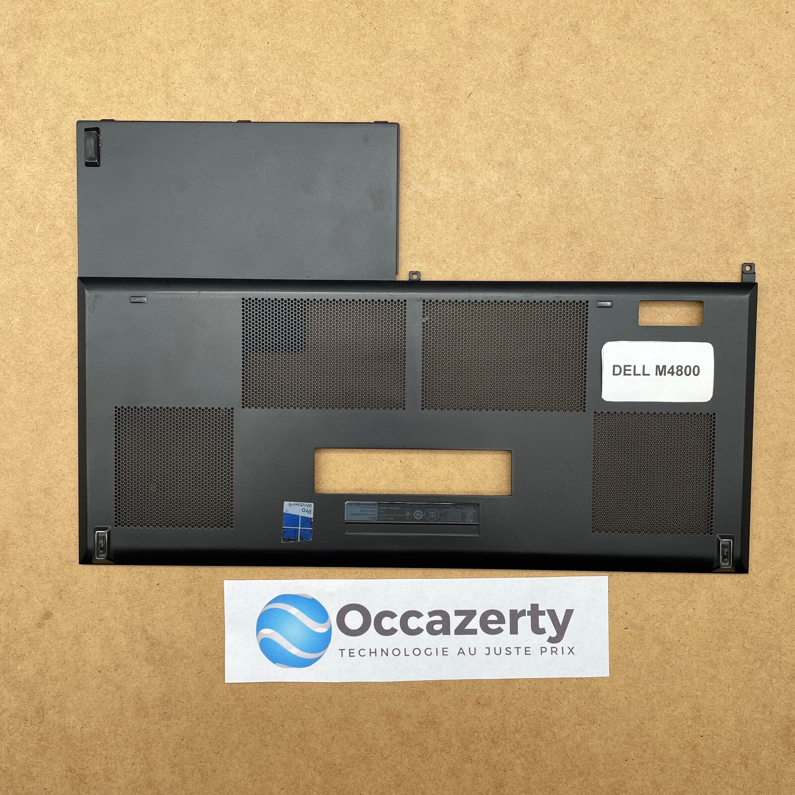 Plasturgie basse dessous  - DELL M4800