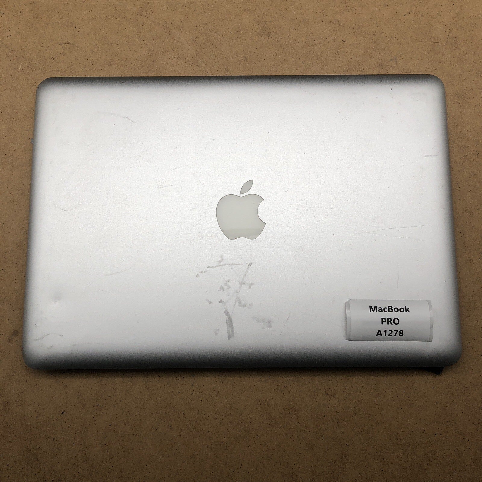 Capot complet avec écran - Macbook Pro A1278