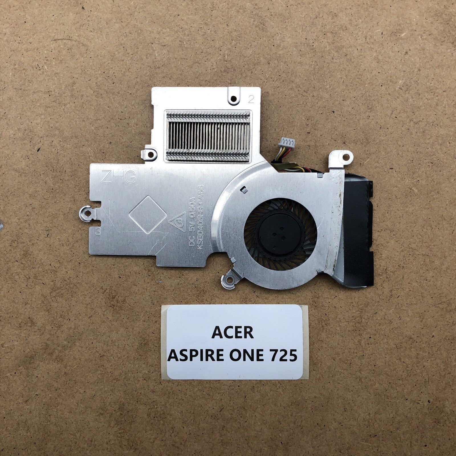 Ventilateur avec dissipateur - Acer Aspire One 725