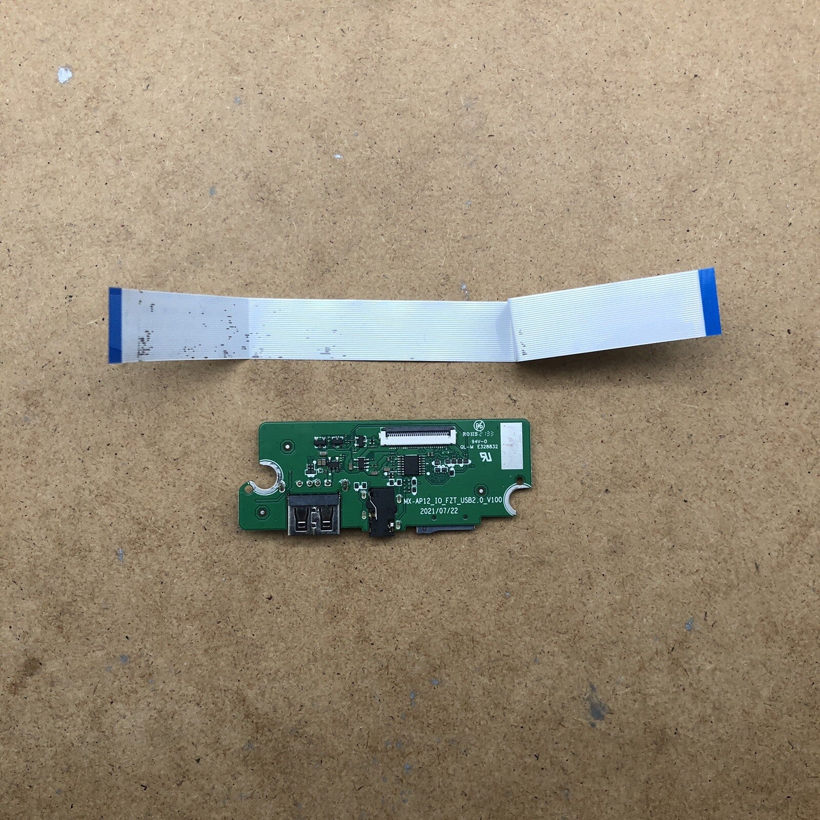 carte USB/Jack - Thomson N14c4wh64