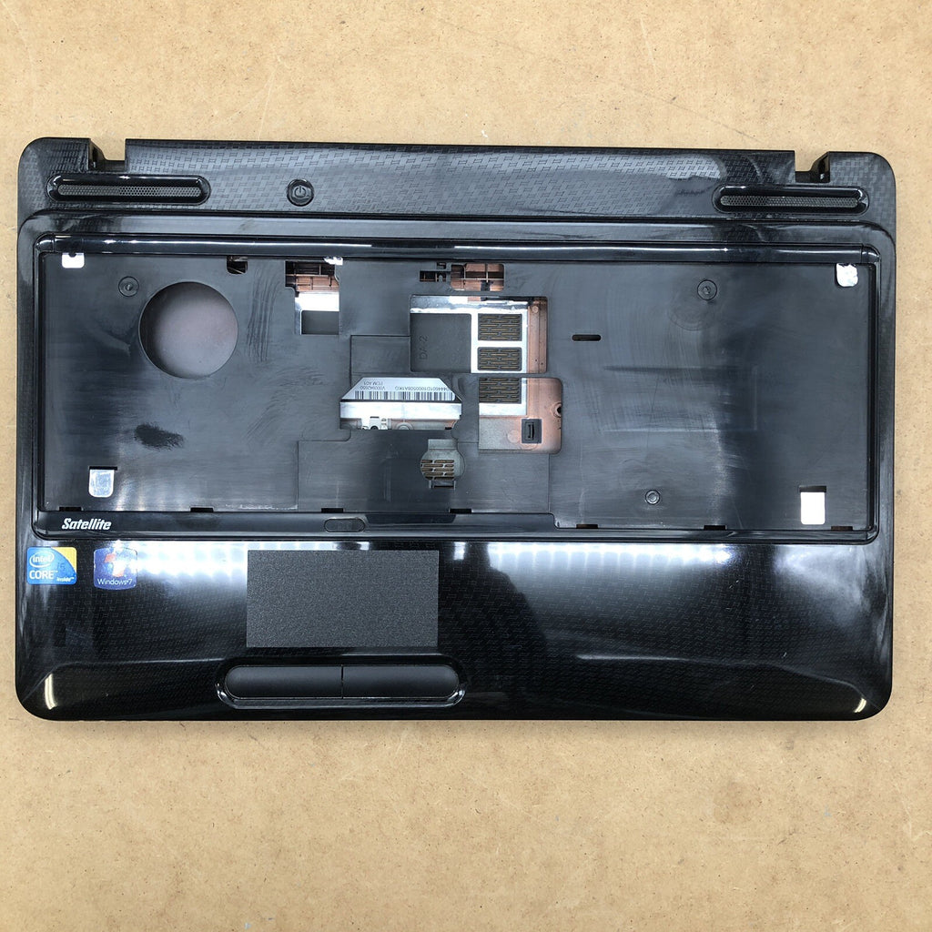 Plasturgie Basse complète - Toshiba Satellite L650