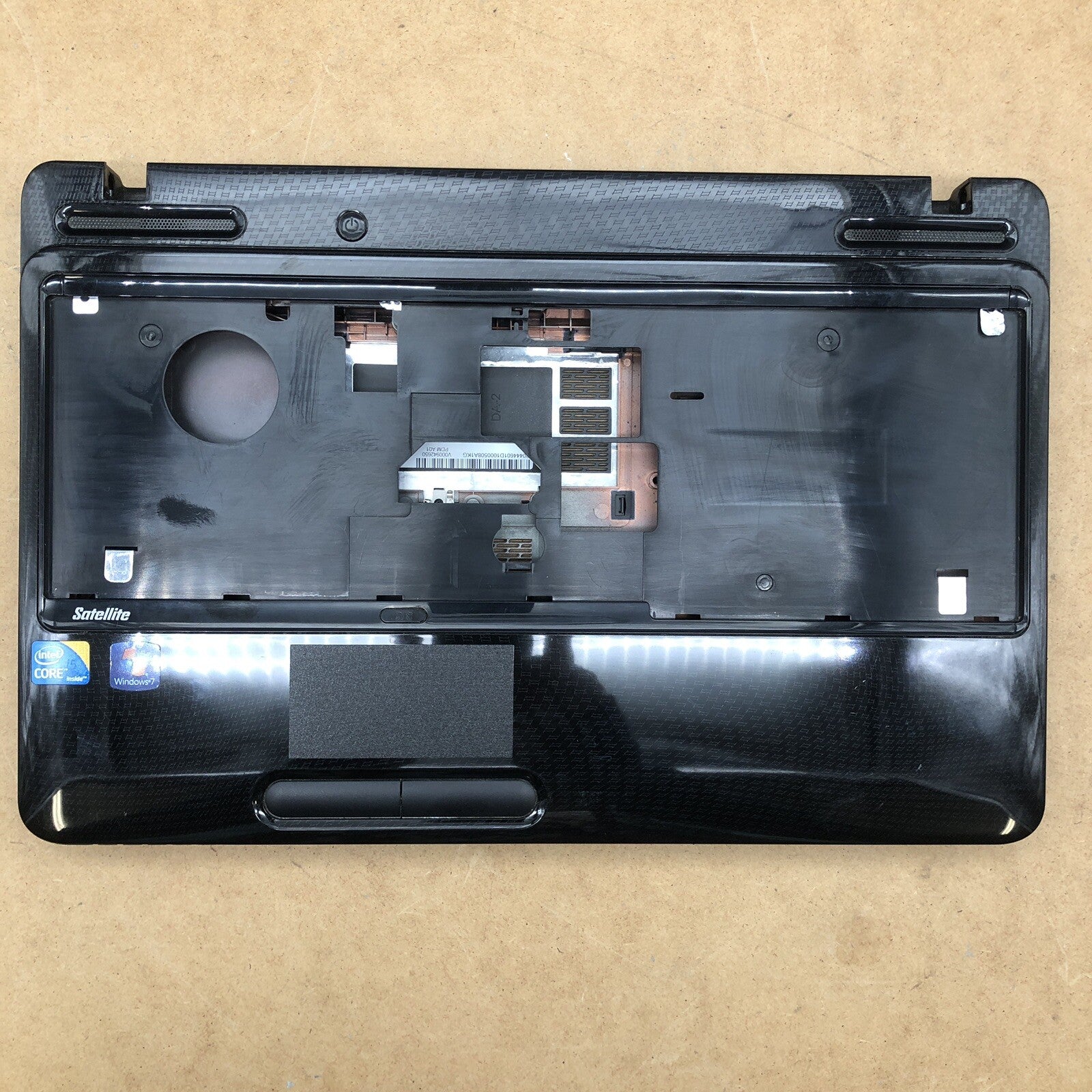 Plasturgie Basse complète - Toshiba Satellite L650
