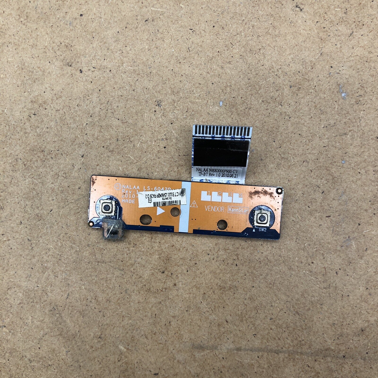 Bouton touchpad - Toshiba Satellite L670-17E