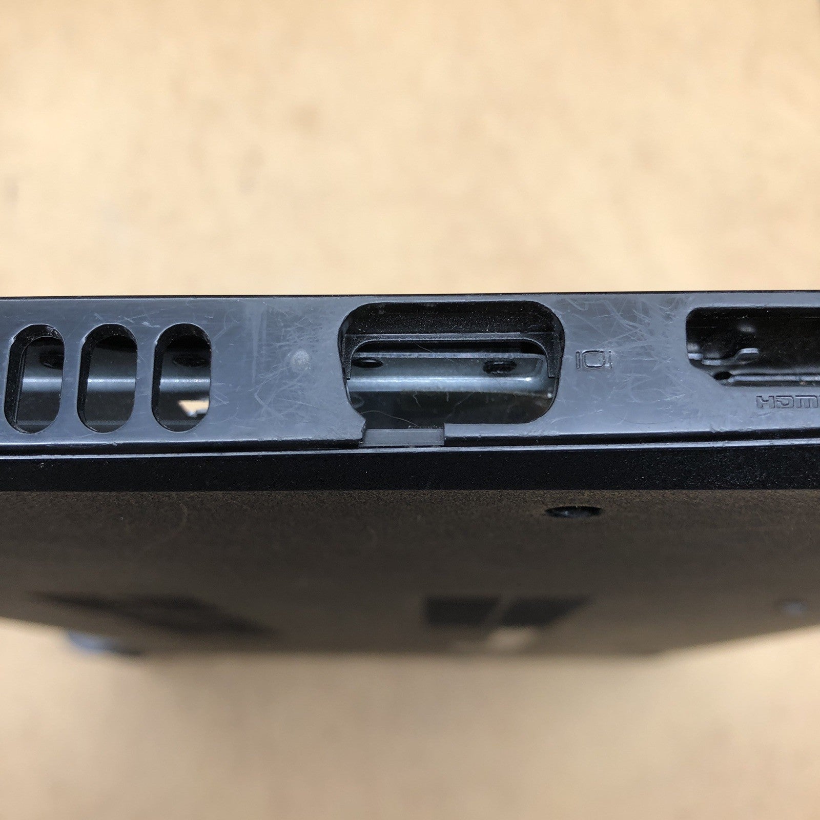 Plasturgie - Dell Vostro 15 - P63F (2)