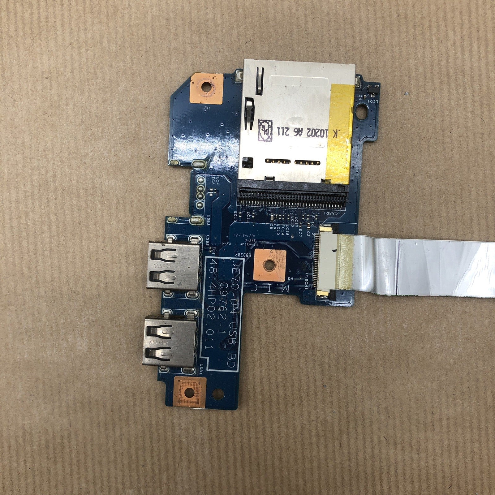 Connecteur USB - eMACHINE G640G