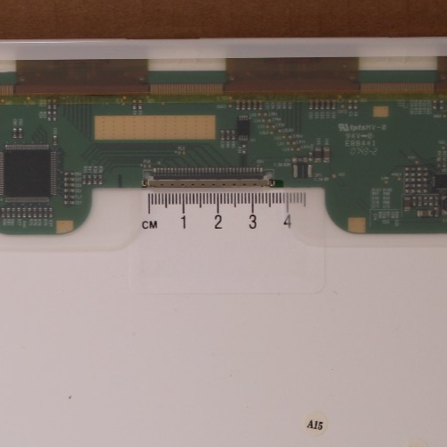 Dalle écran  type LP171WP4 (TL)(B4)