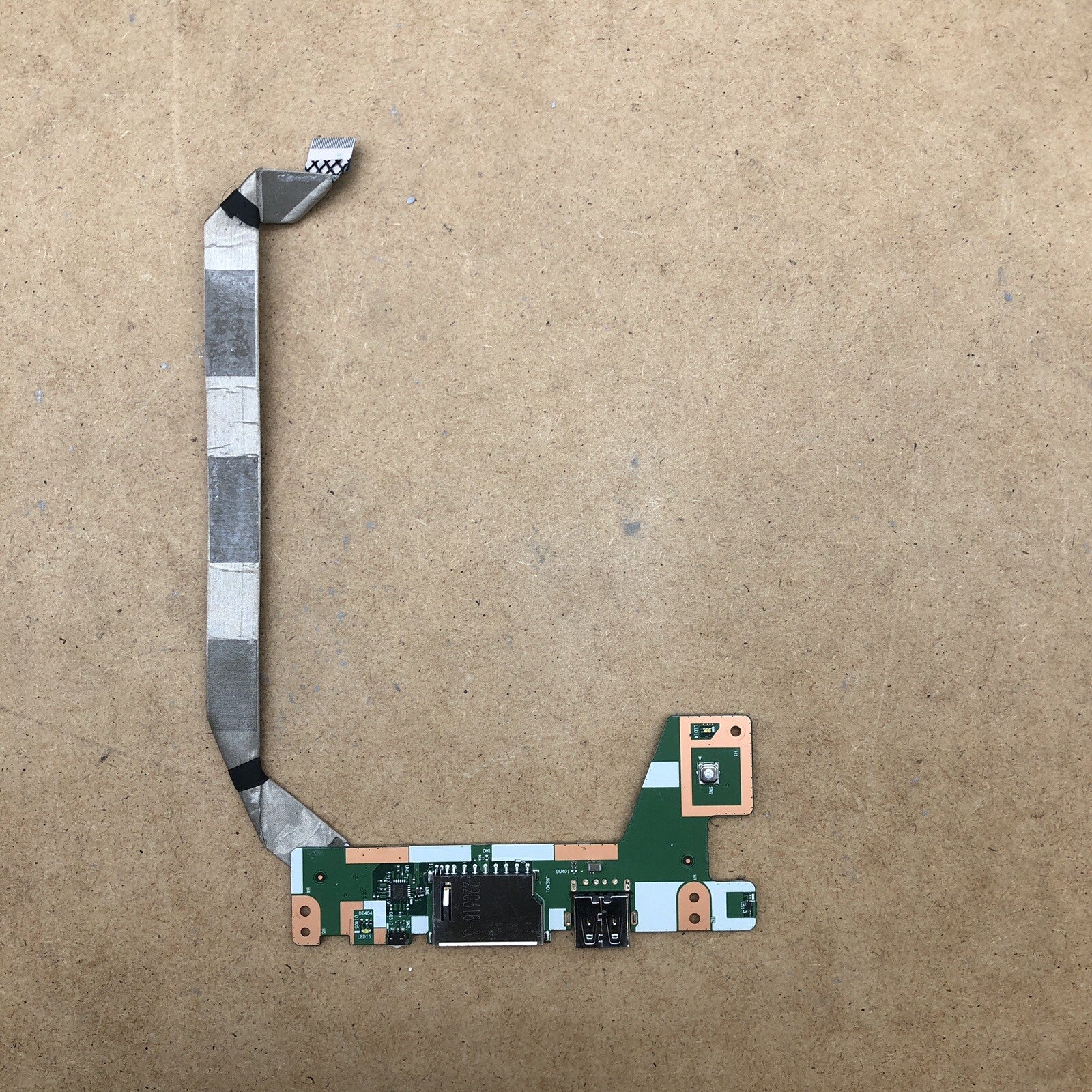 Connecteur USB - Lenovo Ideapad3 17ALC6