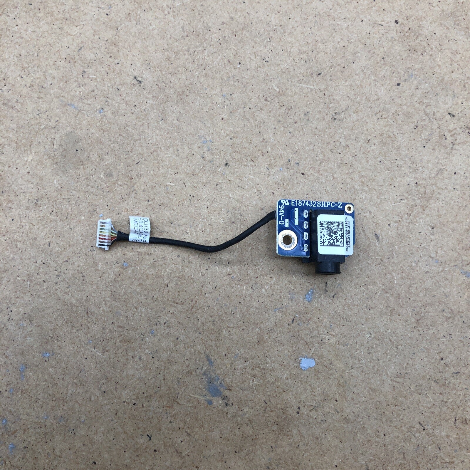 Connecteur jack - Dell Latitude 3350