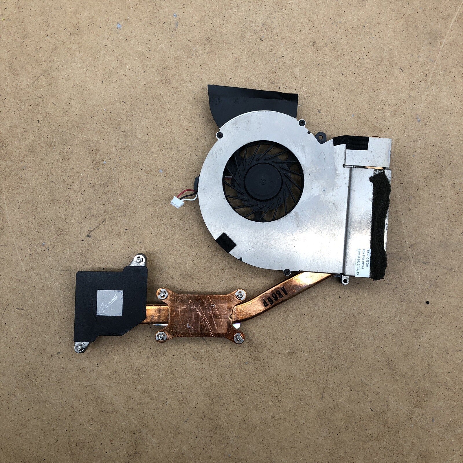 Ventilateur avec dissipateur - Samsung R730