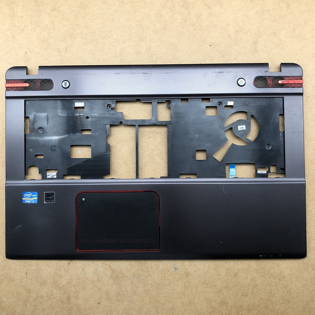 Plasturgie basse dessus - Toshiba Qosmio X870