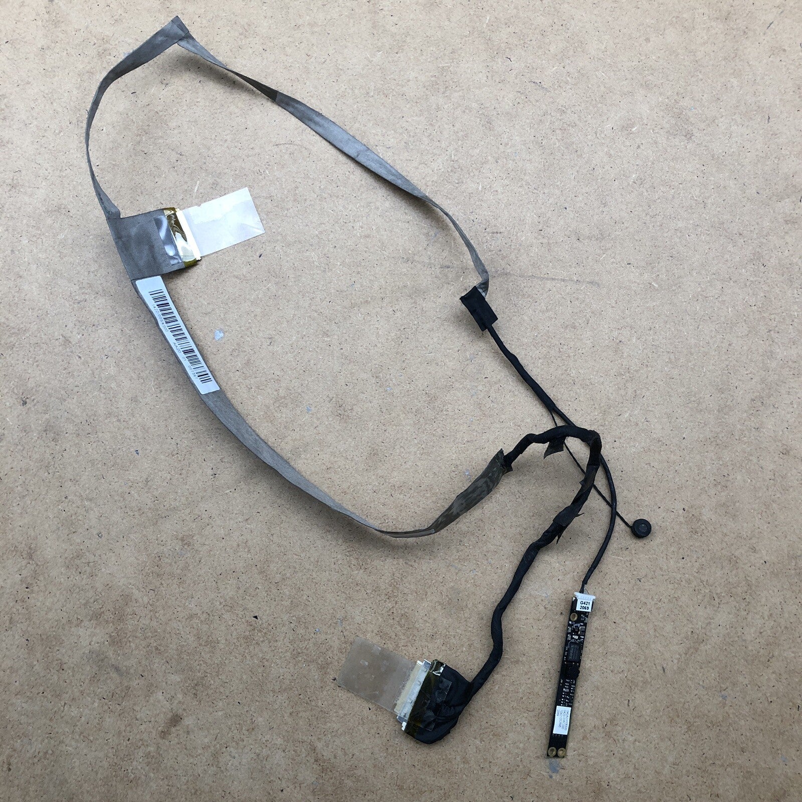 Connecteur d'écran - Asus K42J