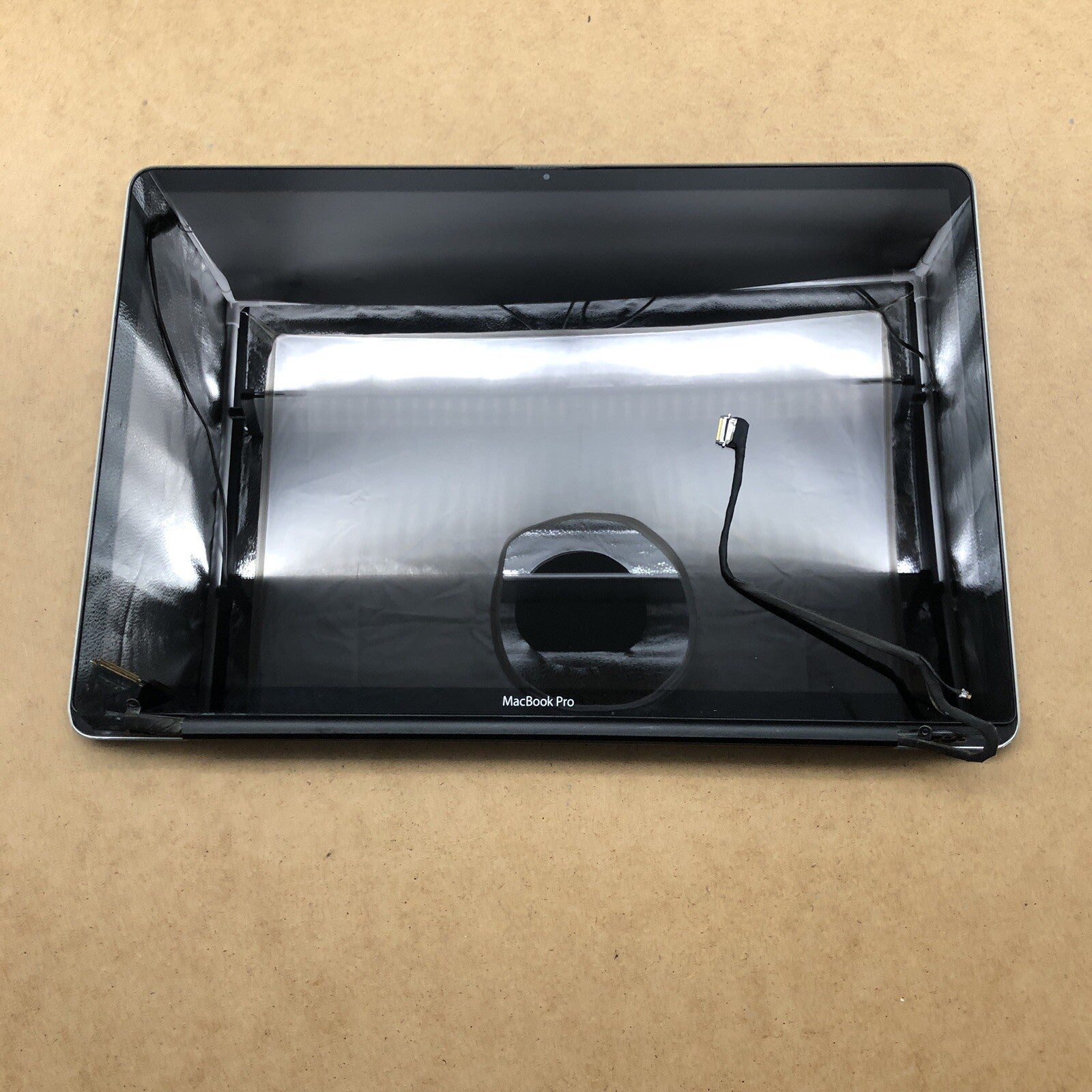 Capot avec écran - Macbook Pro A1297