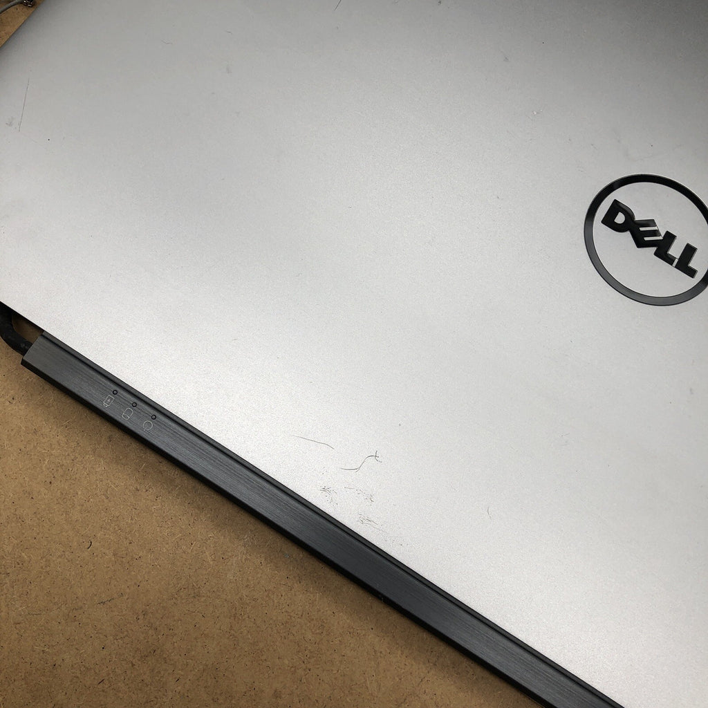 Capot - Dell Latitude  E6540