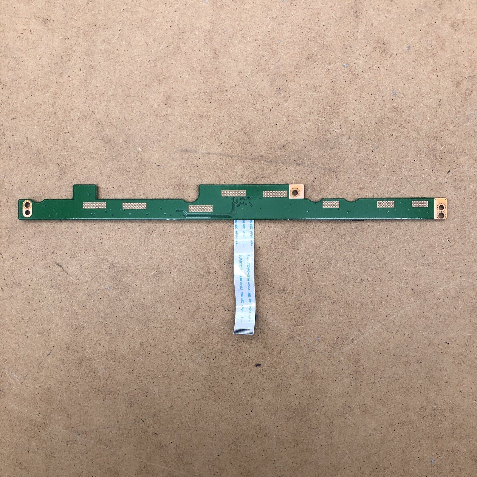 Bouton power et audio - Asus X57V