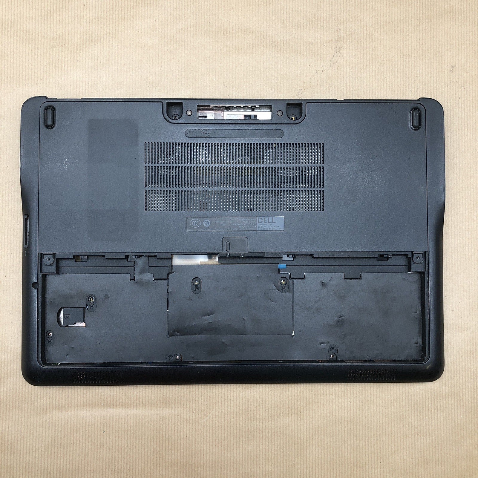 Plasturgie - DELL Latitude E7240 (1)