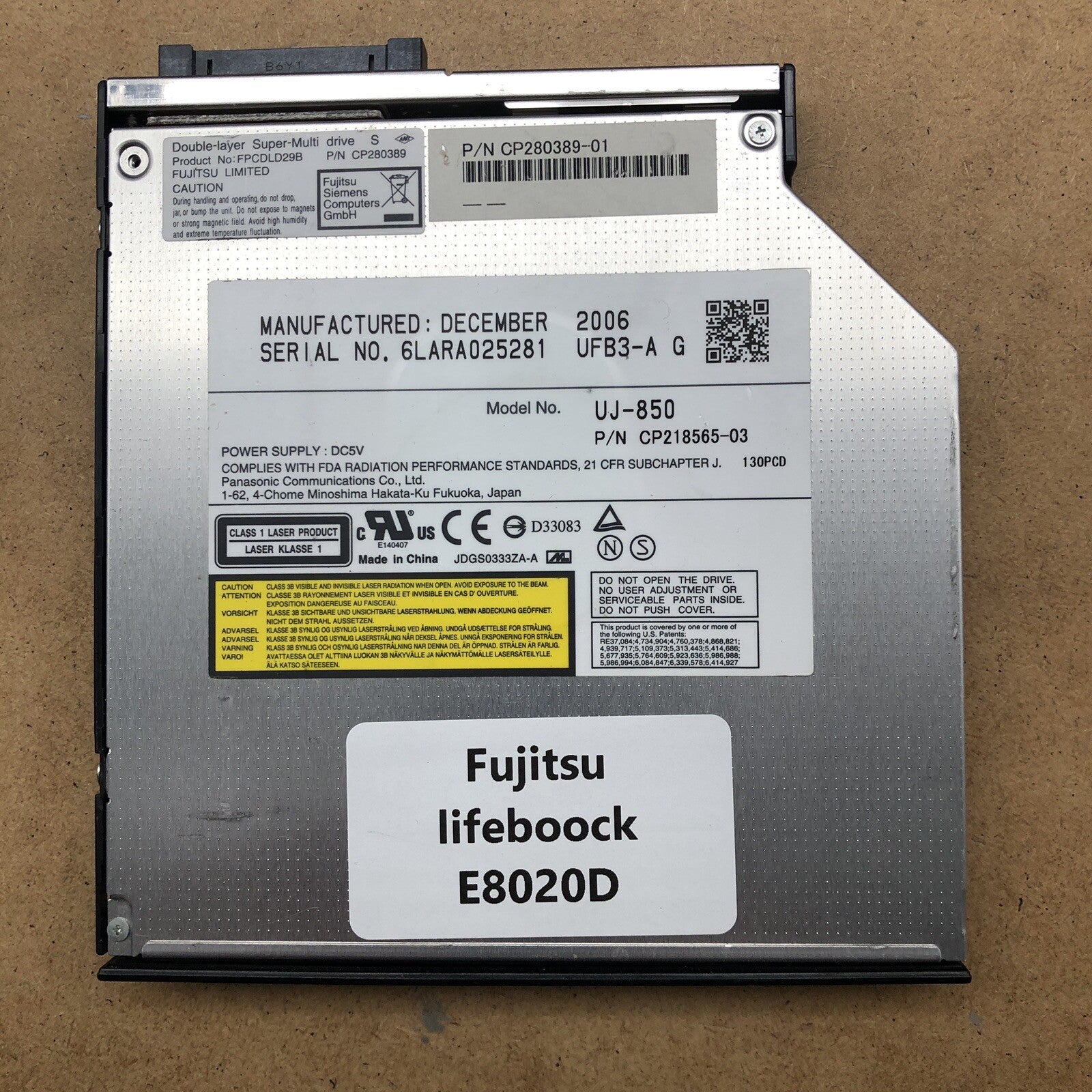 Lecteur/graveur DVD  - Fujitsu Lifebook E8020D
