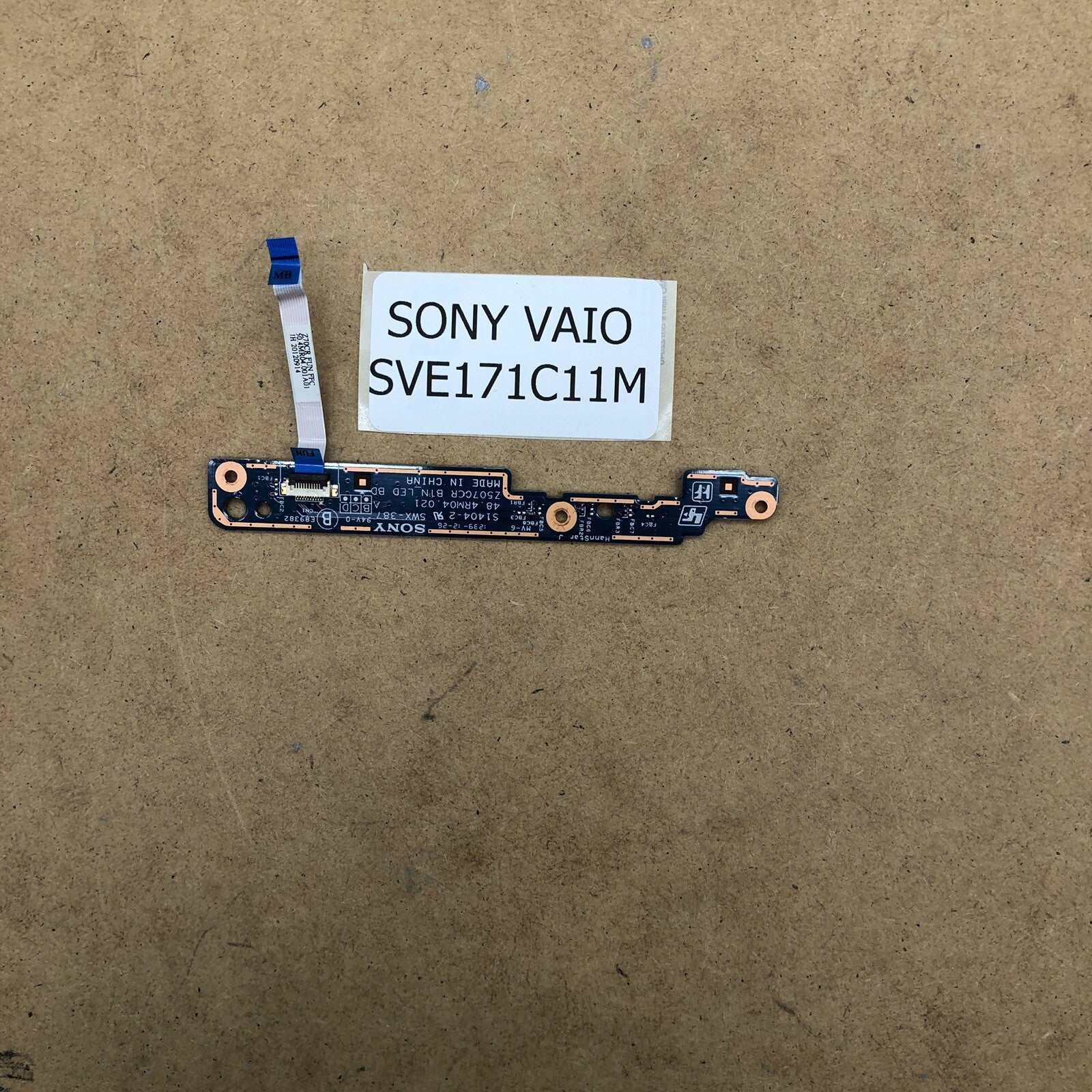 Boutons power/audio - Sony VIAO SVE171C11M