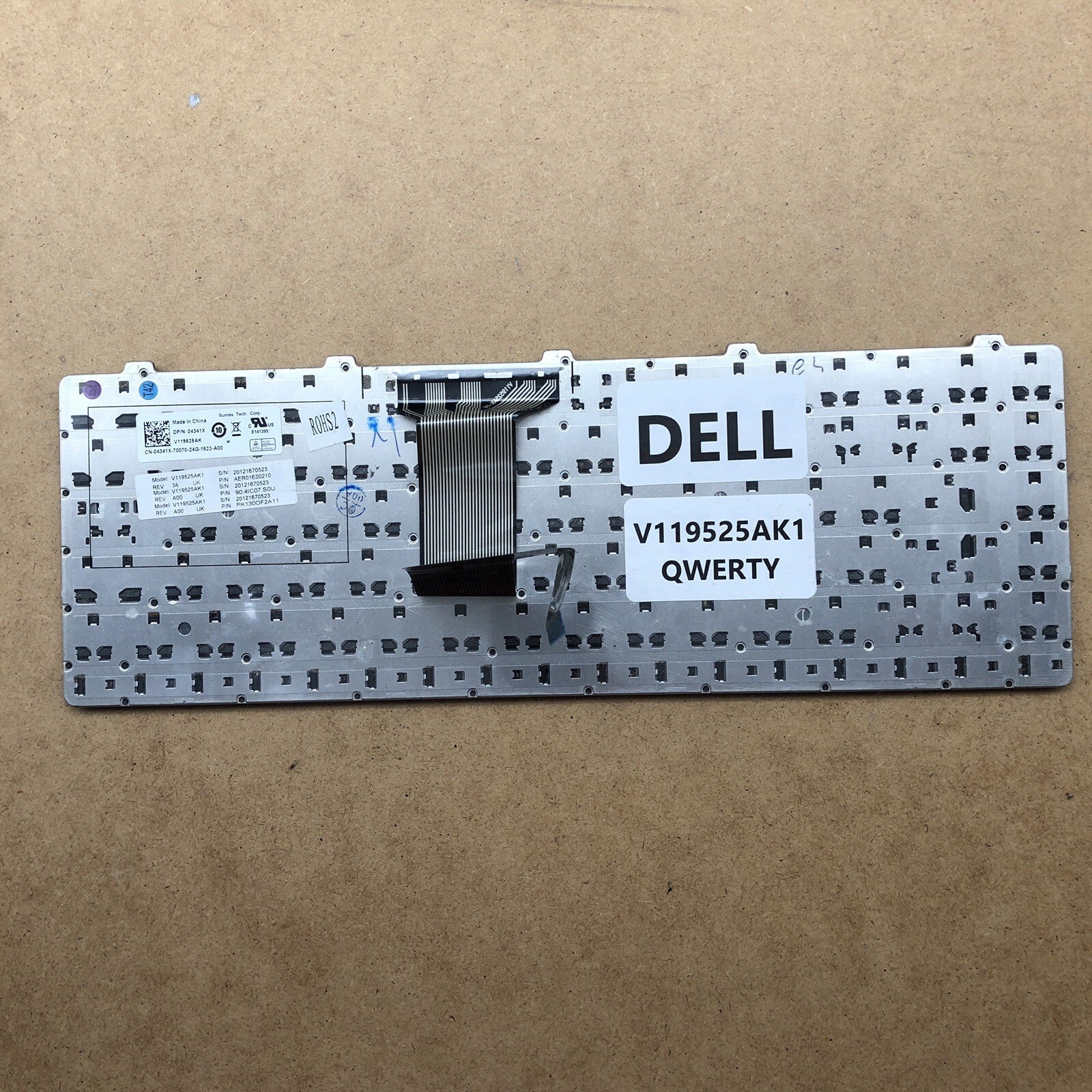 Clavier QWERTY - V119525AK1 - Dell