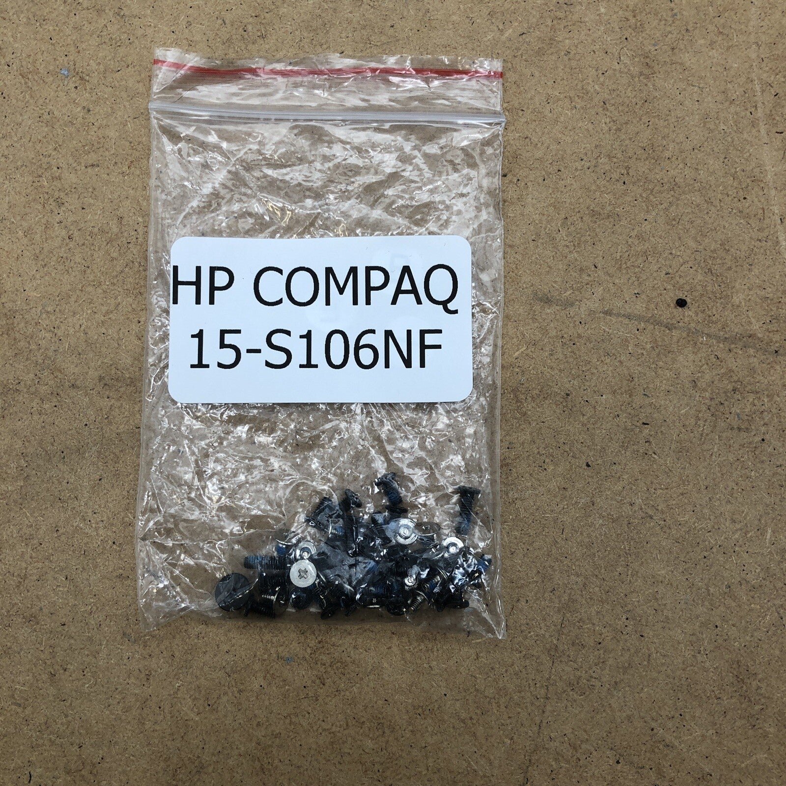 Visserie - HP Compaq 15-S106NF 