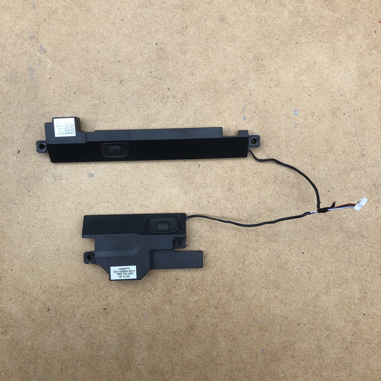 Enceintes - Dell Vostro 15 - P63F