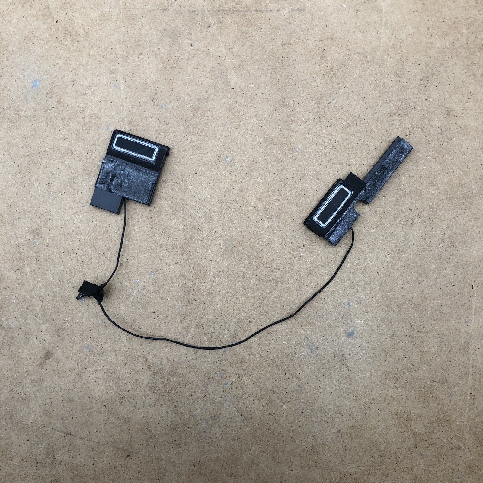 Enceintes - Dell Latitude 5285 2en1