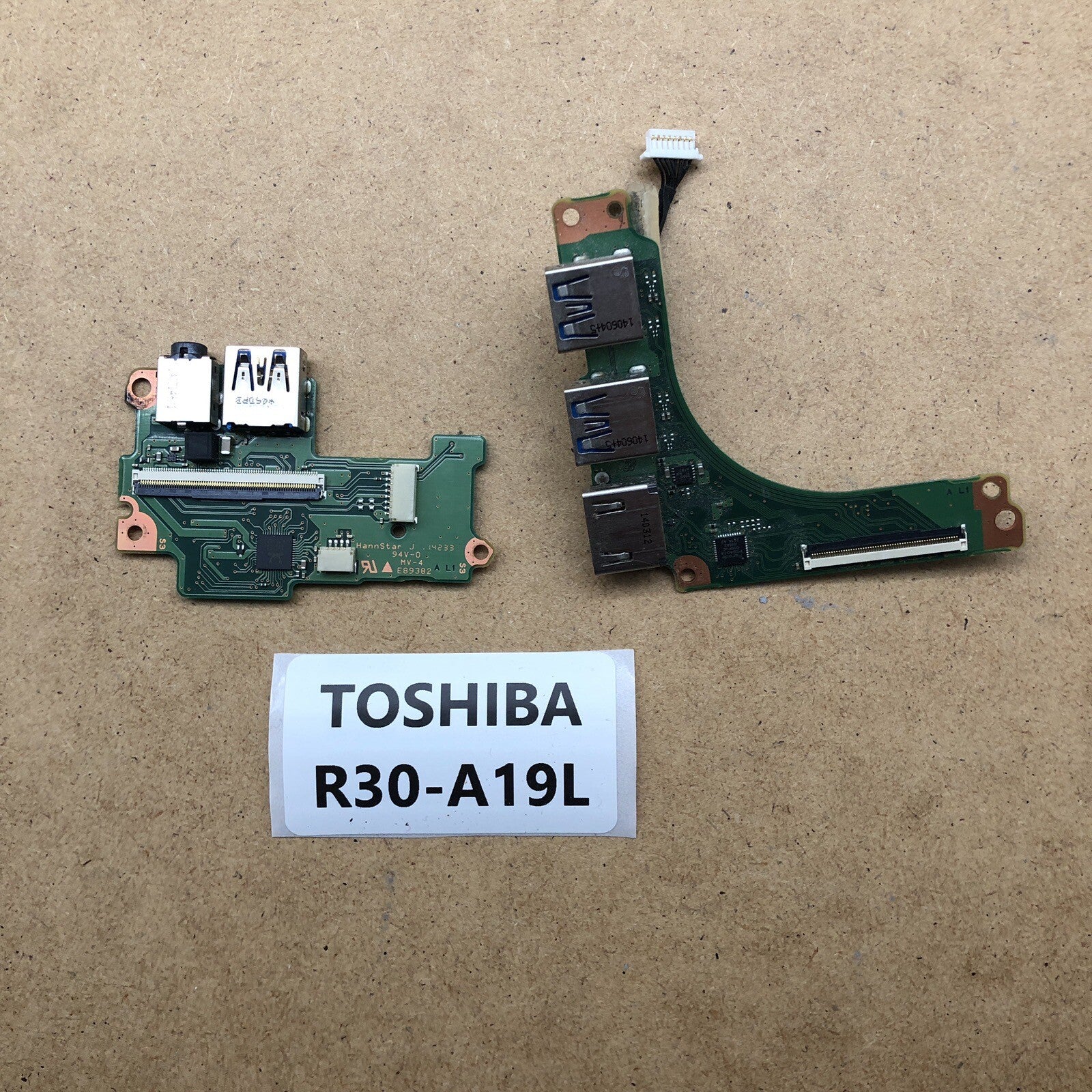 Lot de carte USB/Jack - Toshiba PORTEGE R30-A19L