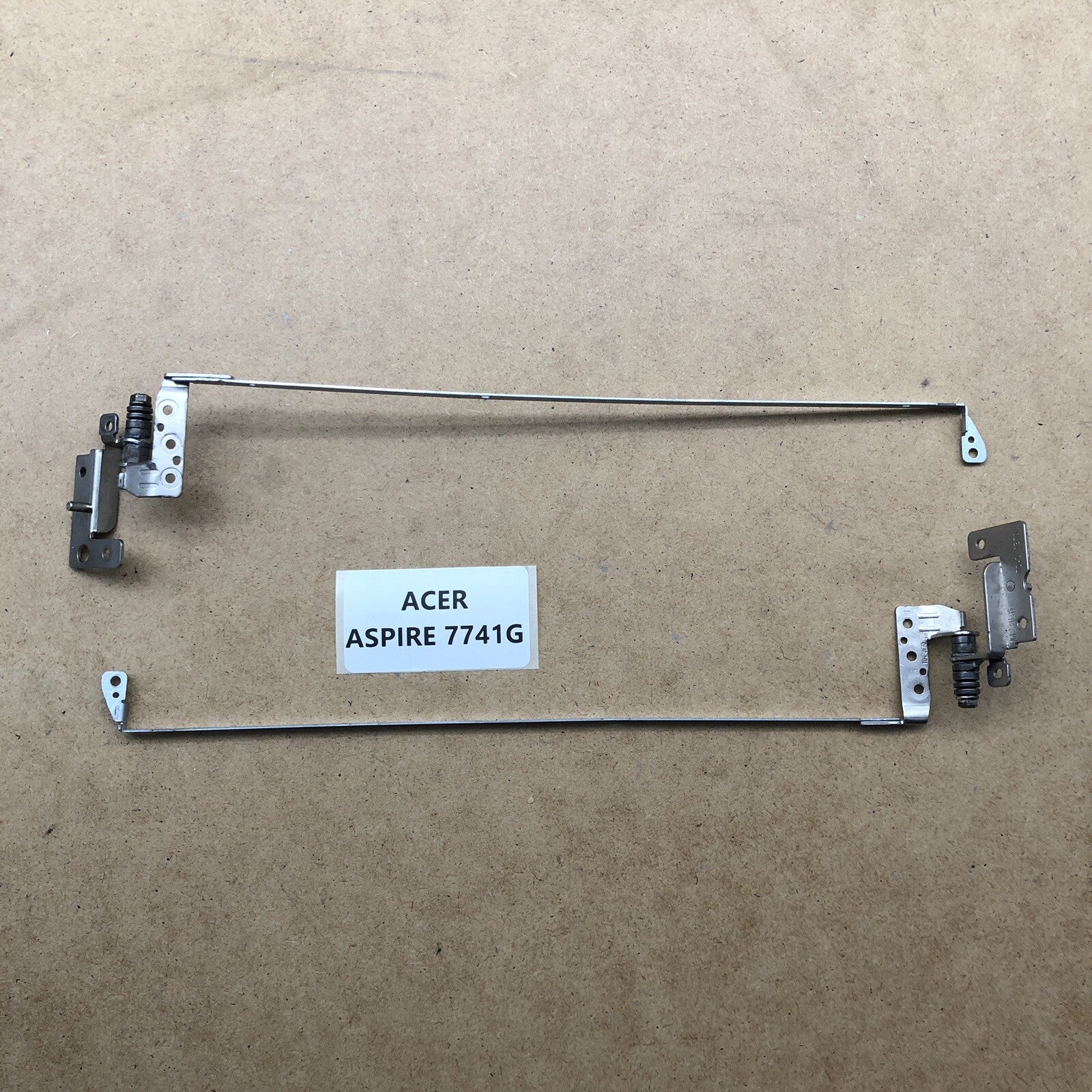 Charnières - Acer Aspire 7741G