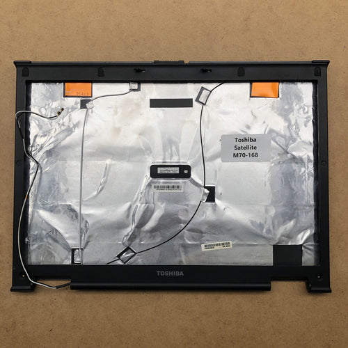 Capot - Toshiba Satellite M70-168
