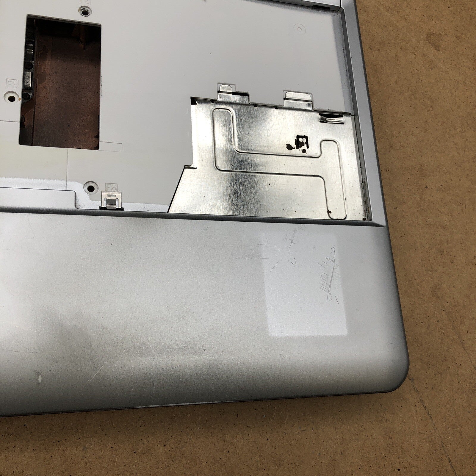 Plasturgie - Toshiba Satellite pro L500-205 (1)