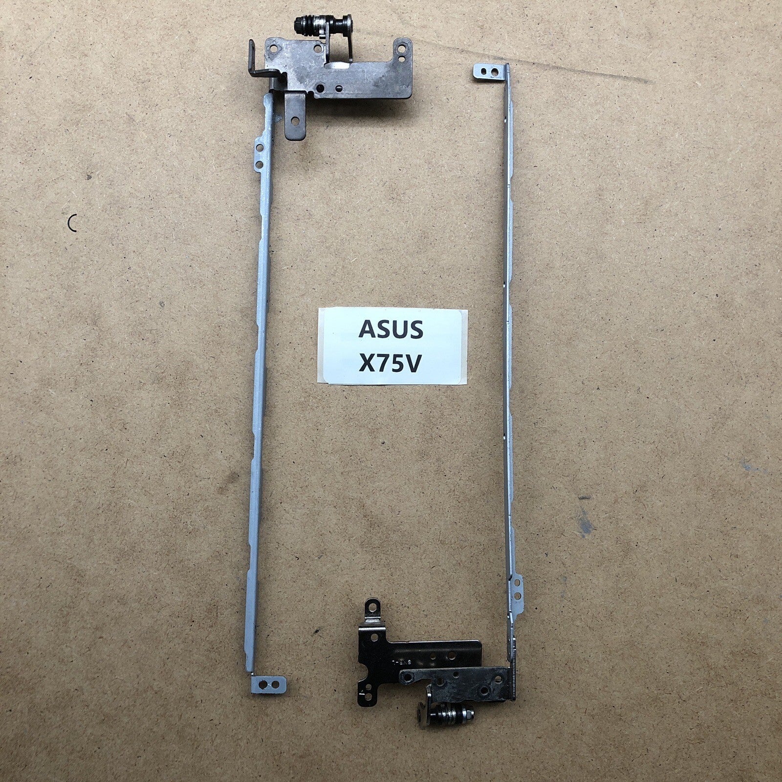 Charnières - Asus X75V