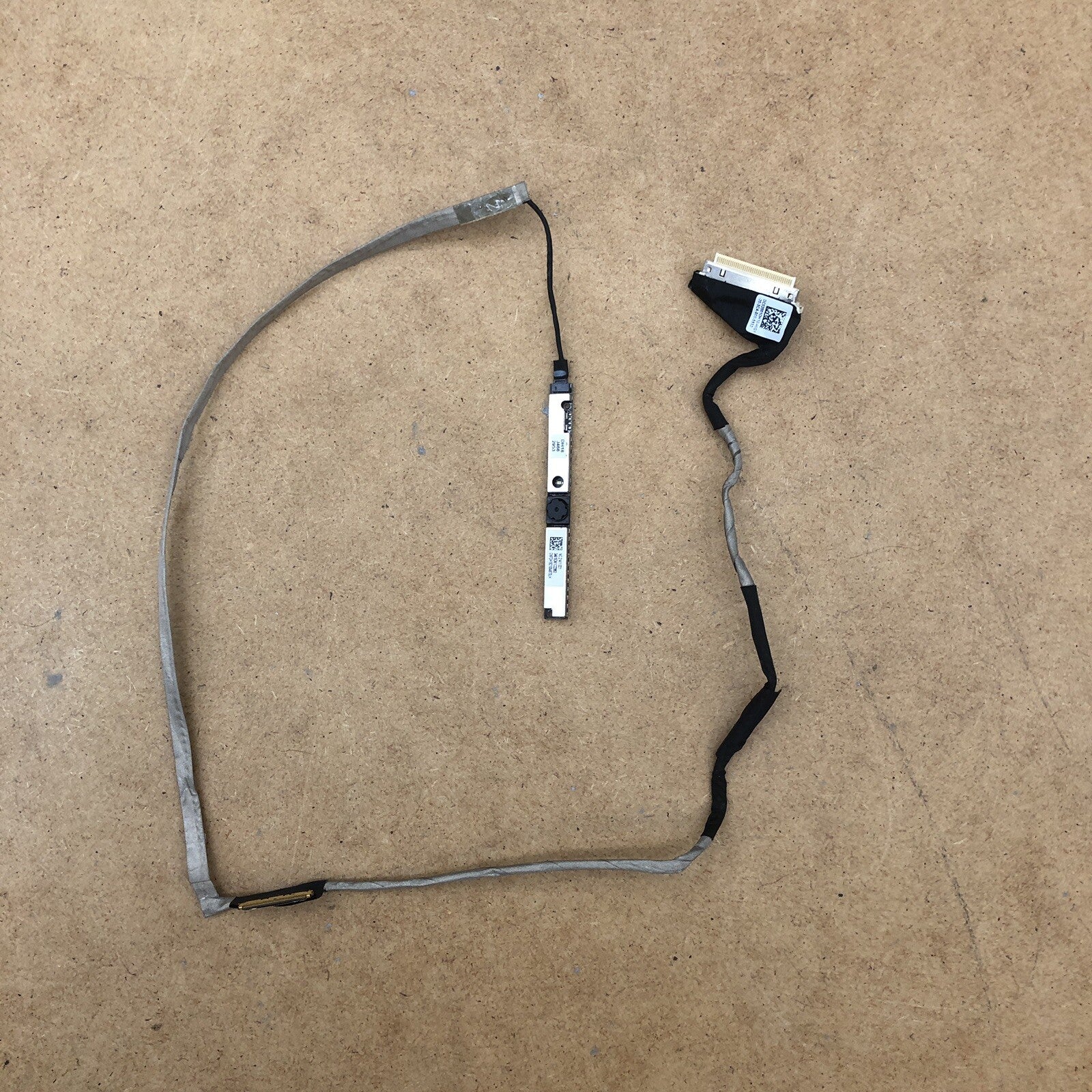 Connecteur écran avec webcam - Acer Aspire E1-570