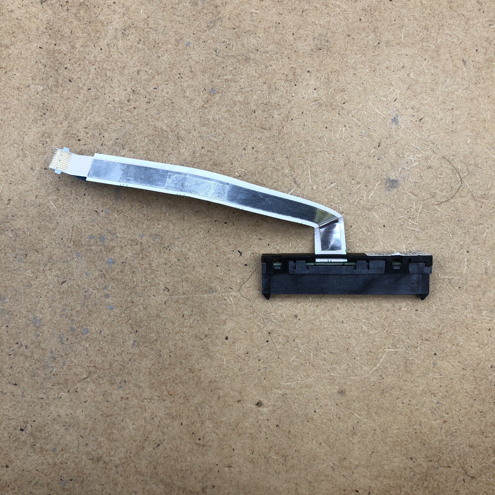 Connecteur sata - Asus D712D