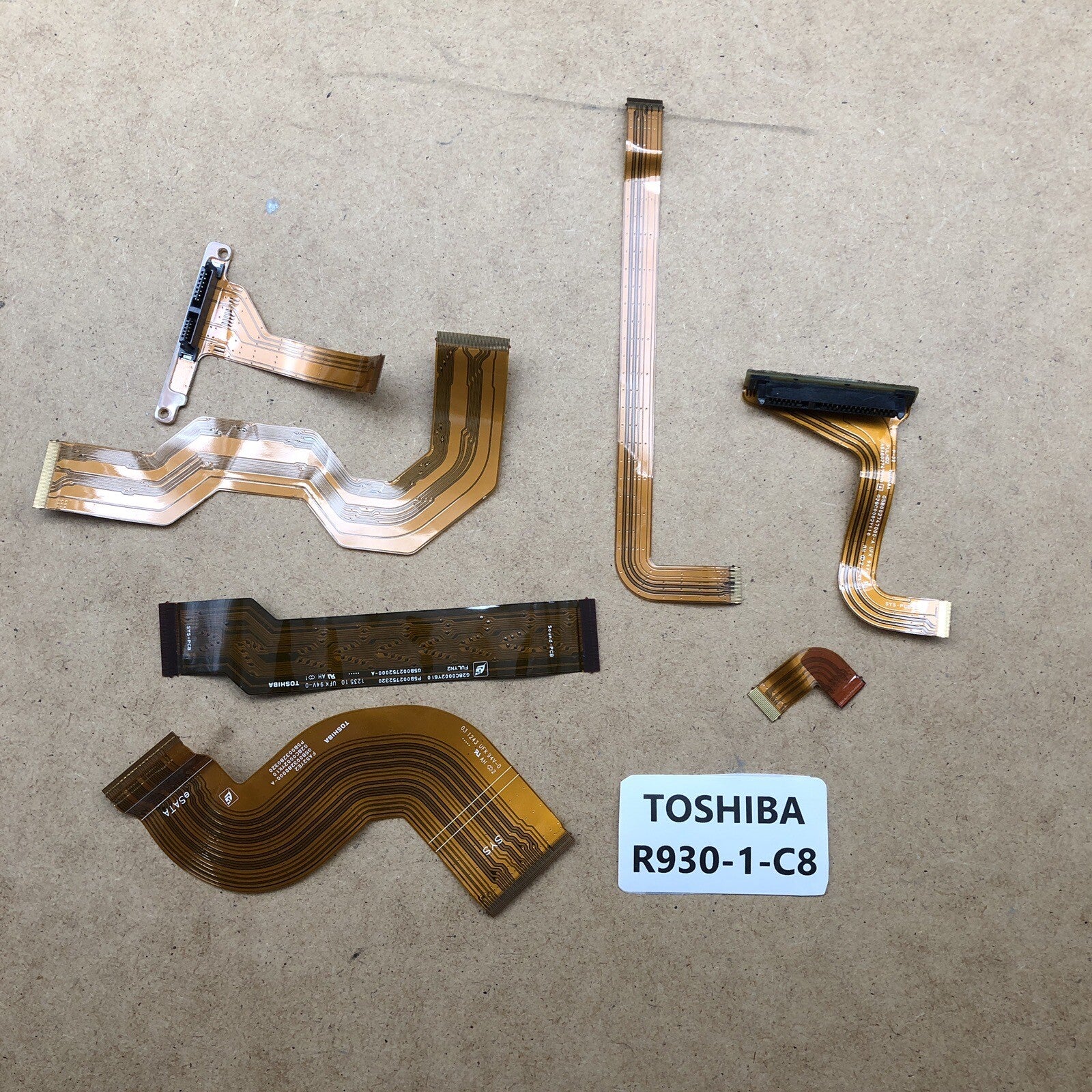 Lot de connecteurs Connecteurs - Toshiba PORTEGE R930-1 C8