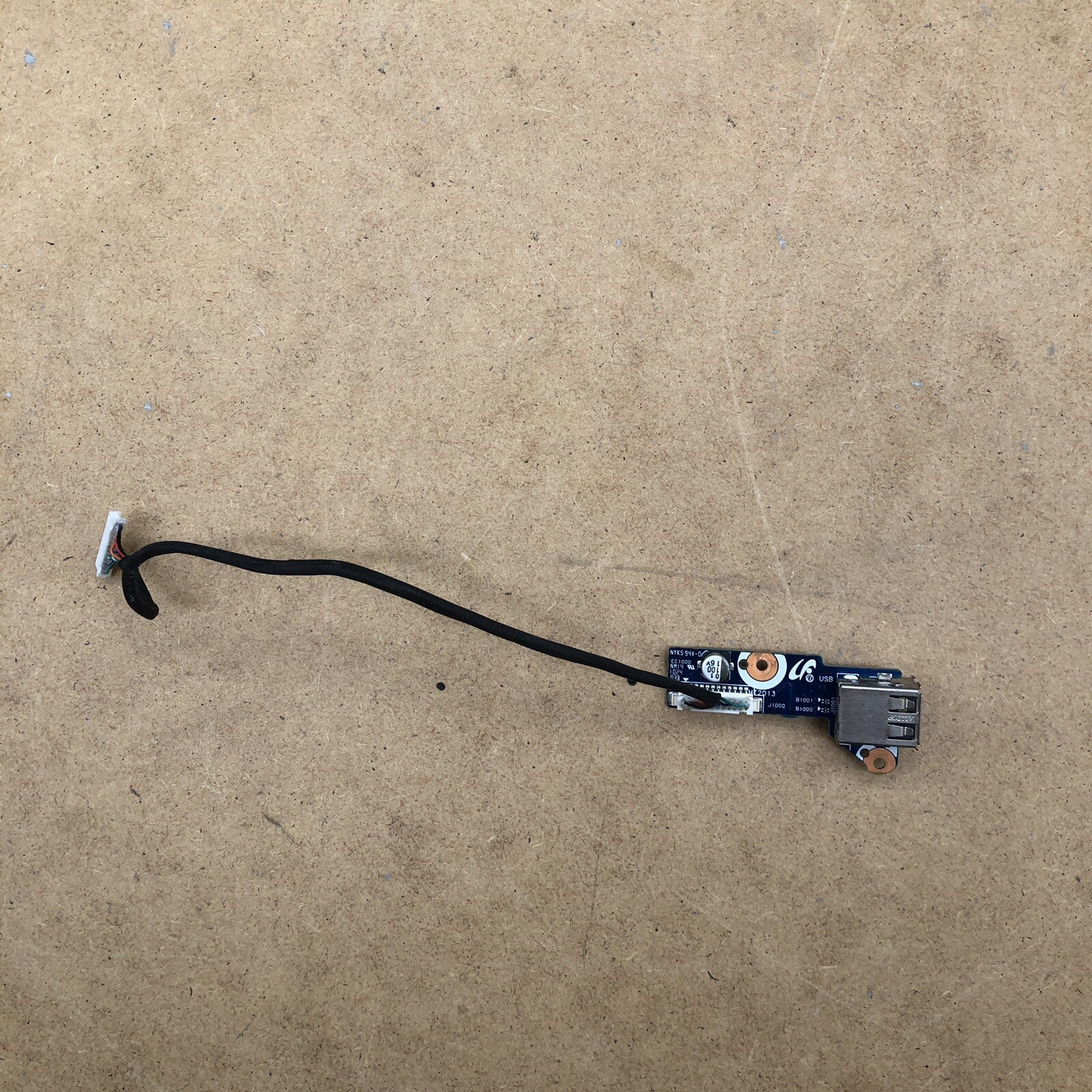 Carte USB avec bouton power - Samsung R730