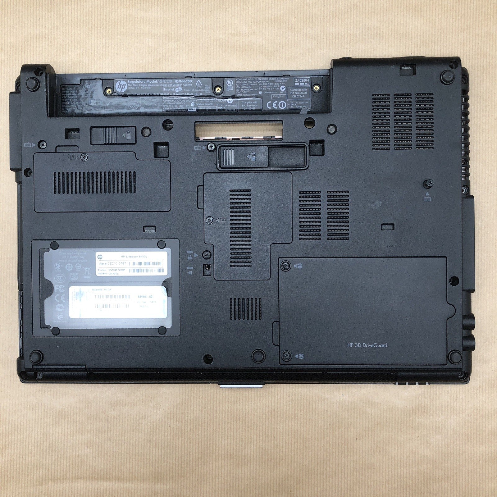 Plasturgie - HP Elitebook 8440P (1)