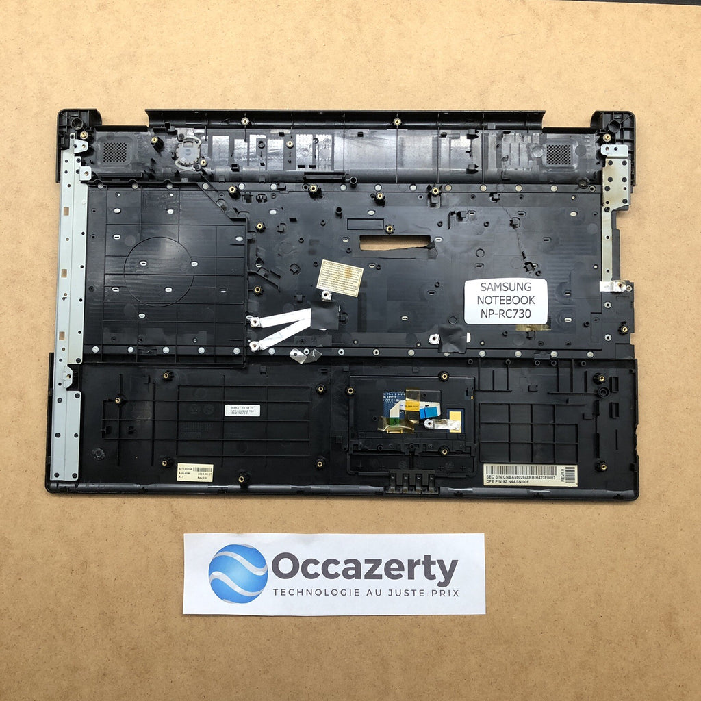 Plasturgie basse dessus - Samsung NP-RC730