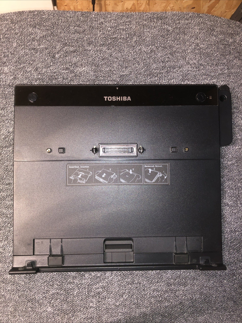 Toshiba Station Accueil Ports Replicator 2 PA3680E-2PRP M700, M750, M750 3G-12