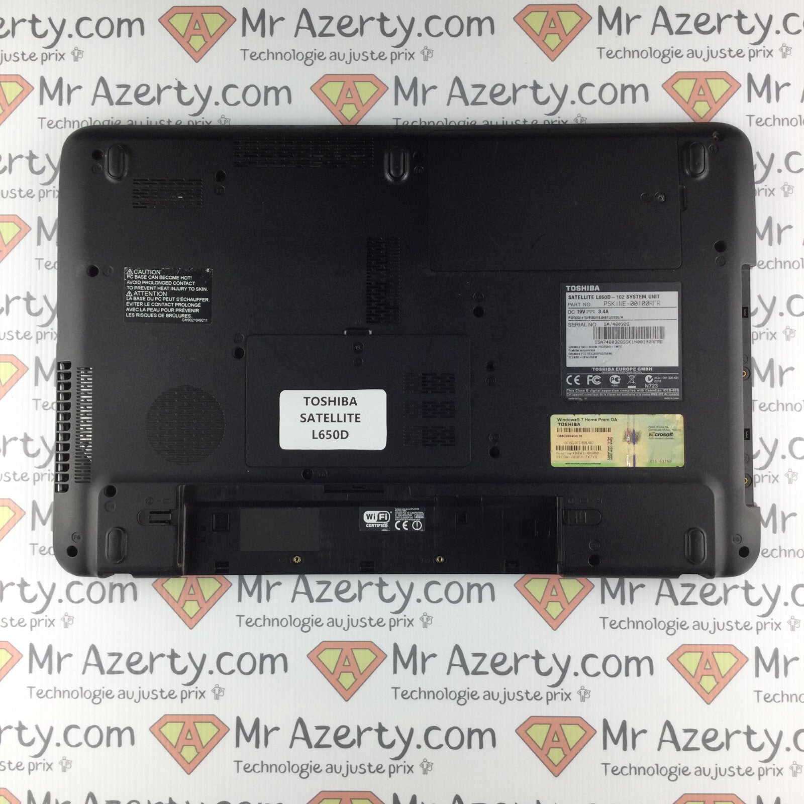 Plasturgie basse complète - Toshiba Satellite L650 (2)