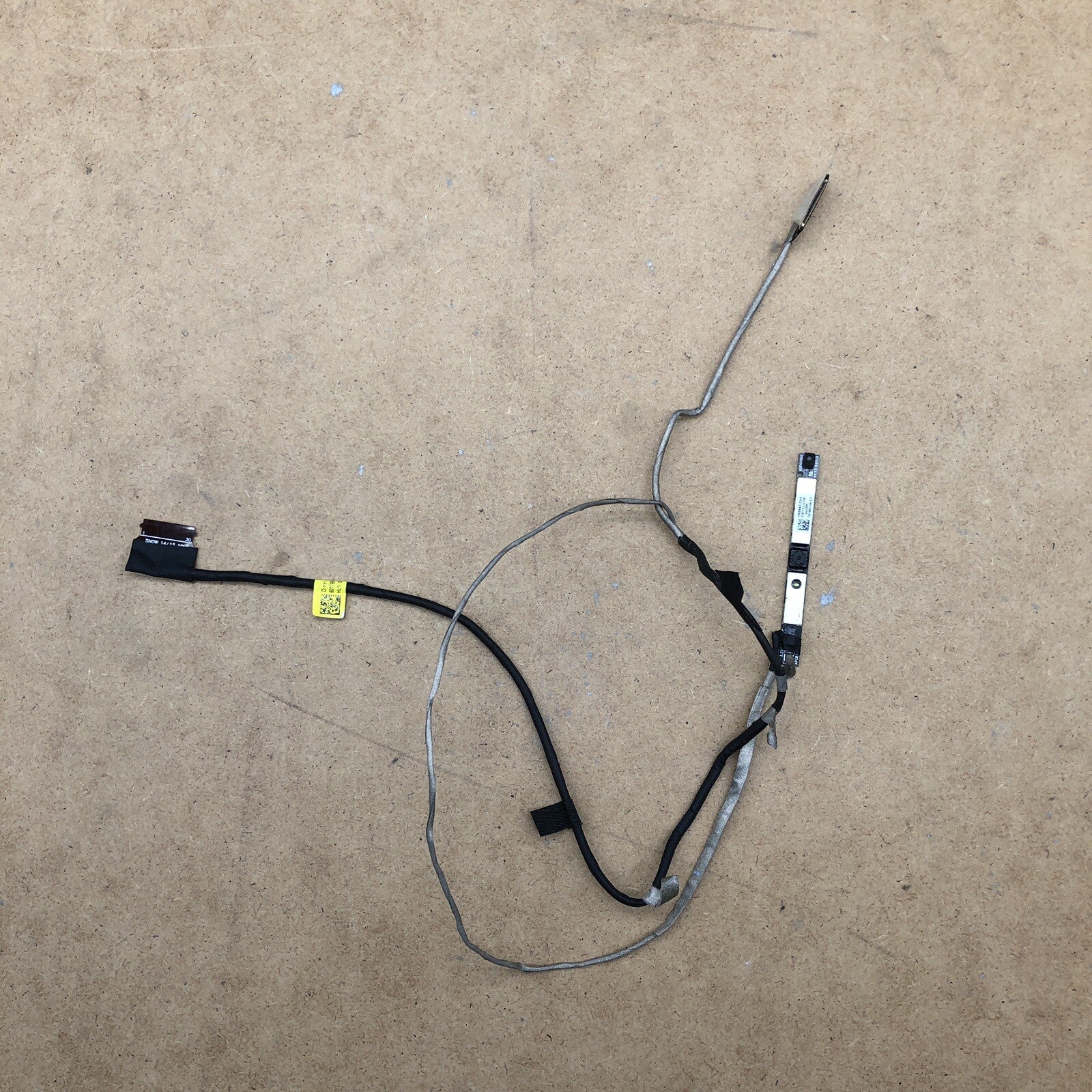 Connecteur d'écran avec webcam - HP  14-am023nf