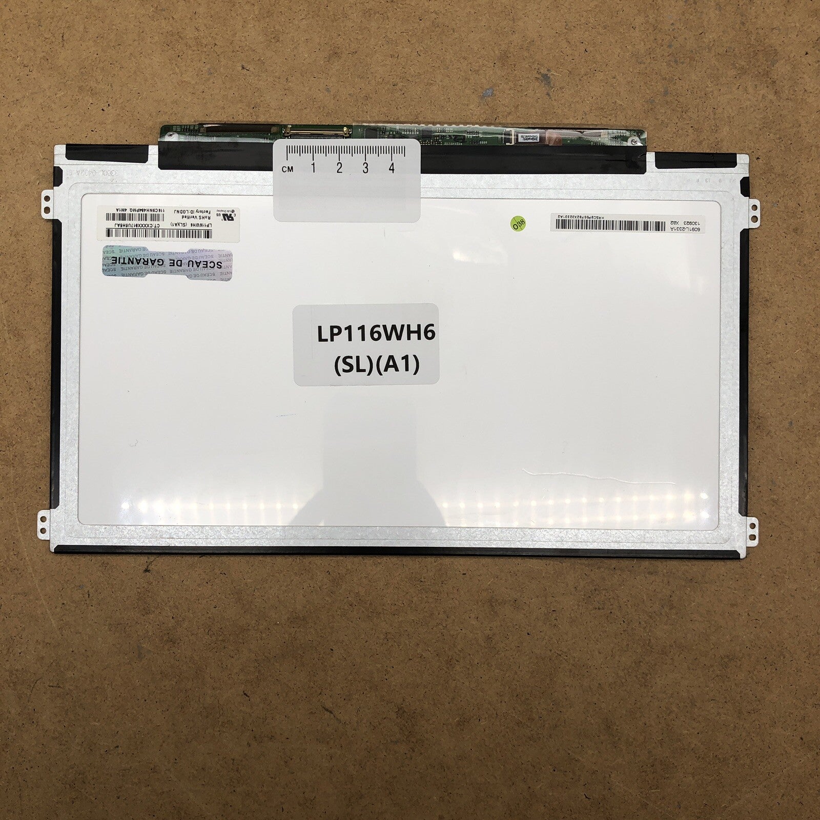 Dalle écran  type LP116WH6 (SL)(A1) 