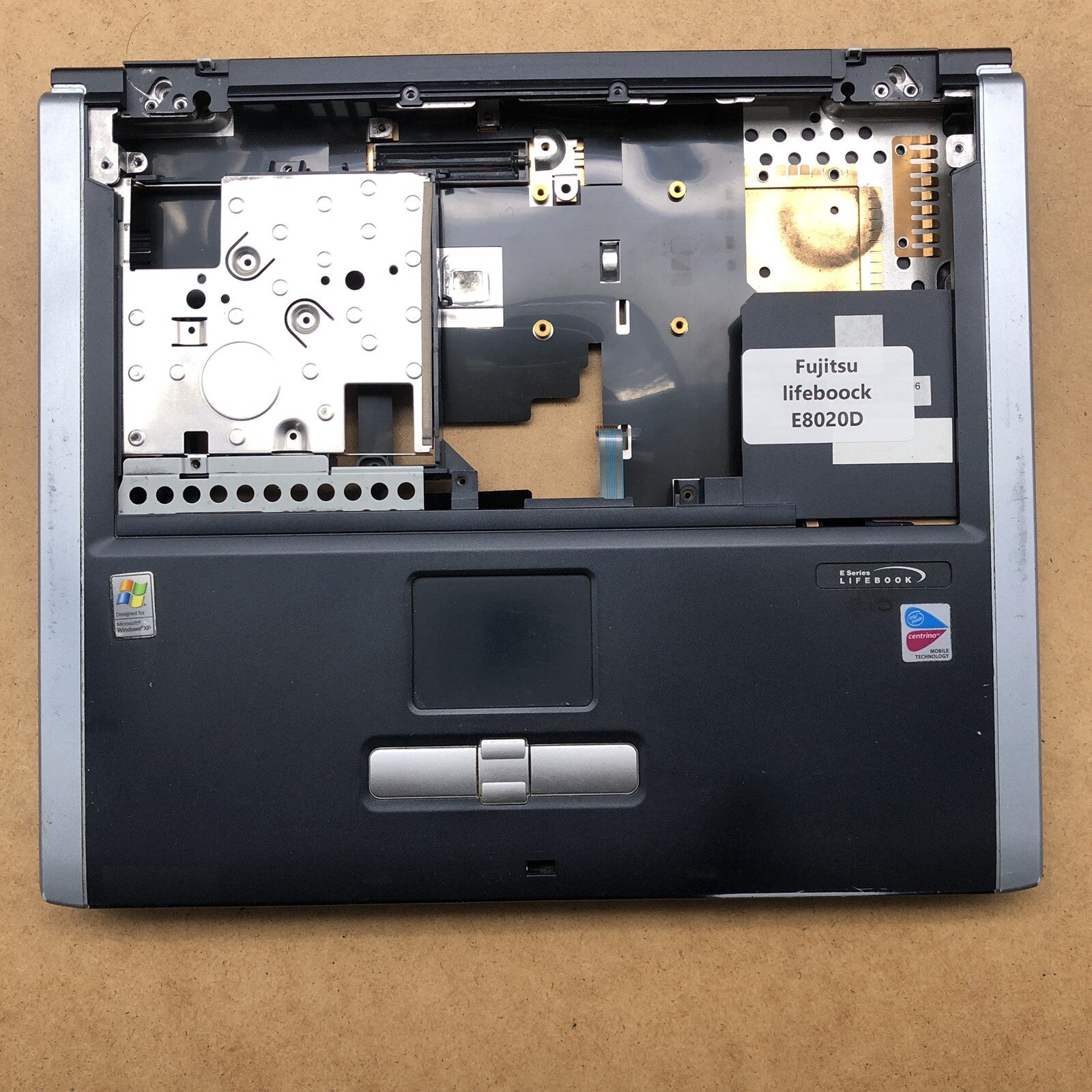 Plasturgie basse complète  - Fujitsu Lifebook E8020D