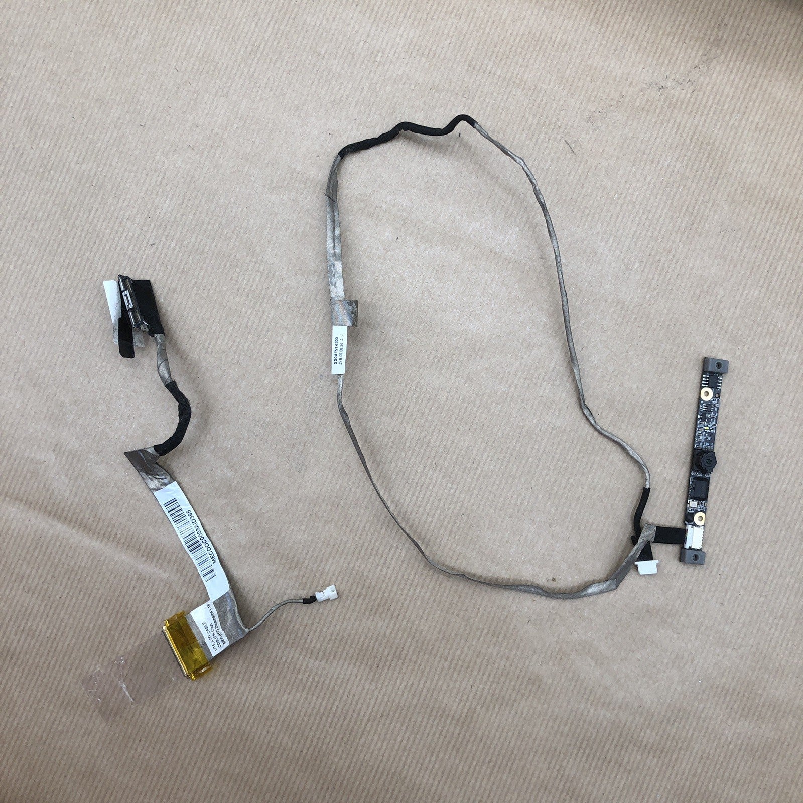 Connecteur écran avec webcam - HP DV7-3010sf