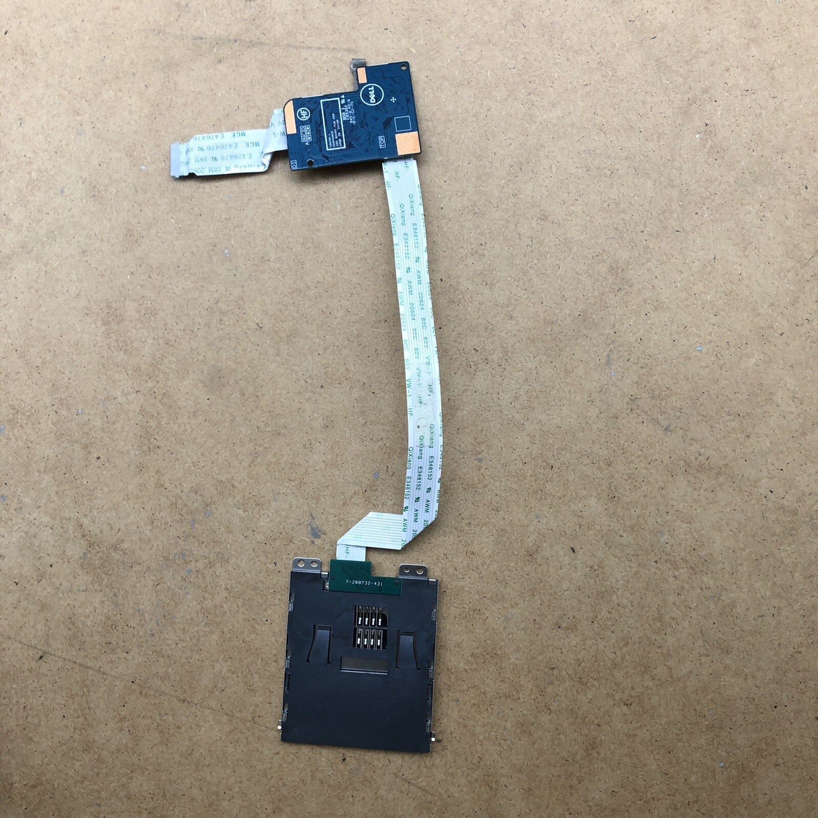 Lecteur de carte - Dell Latitude 5300