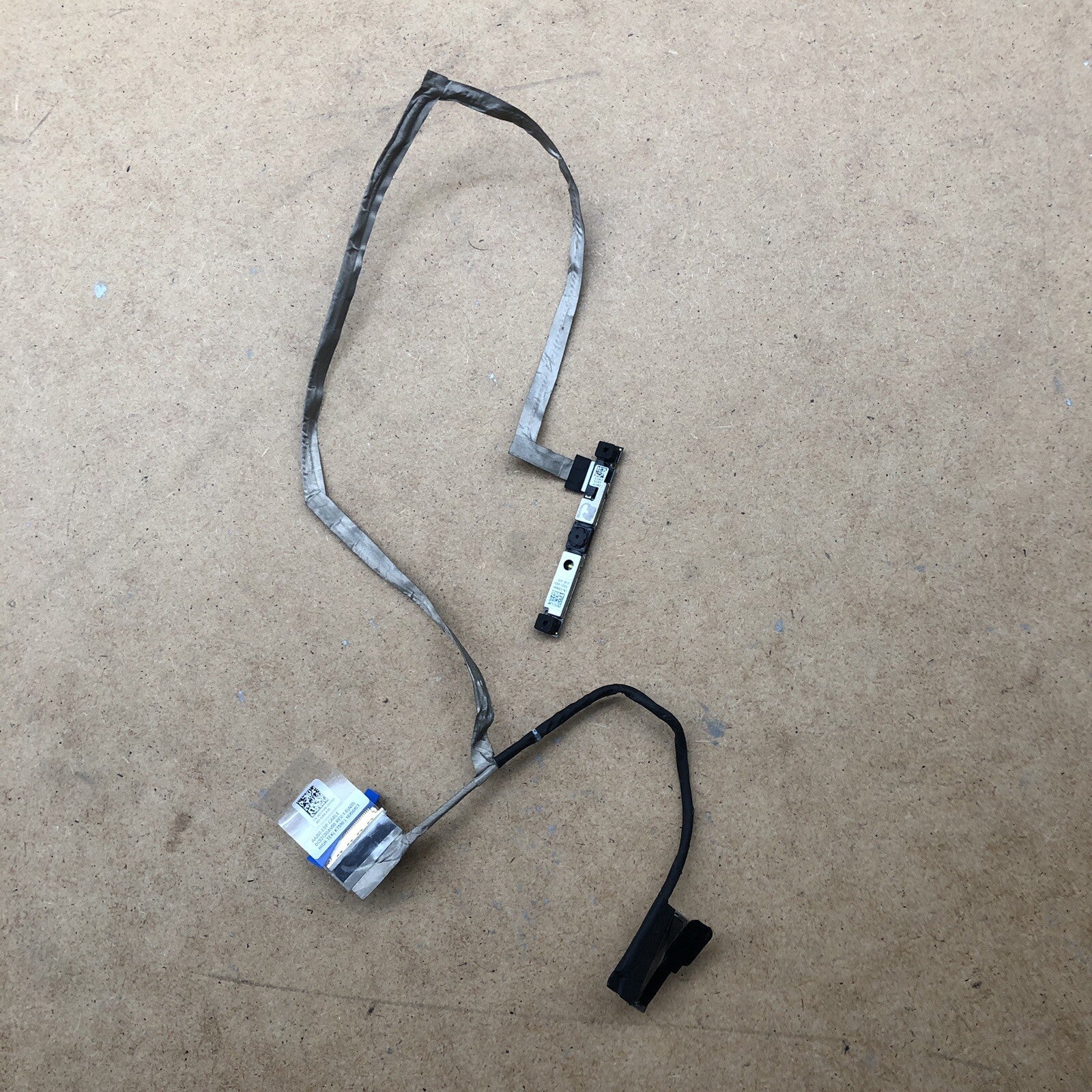 Connecteur écran avec webcam  - DELL Latitude E7470