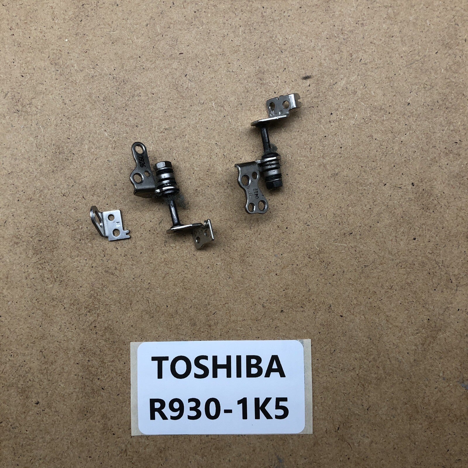Charnières - Toshiba PORTEGE R930-1 K5