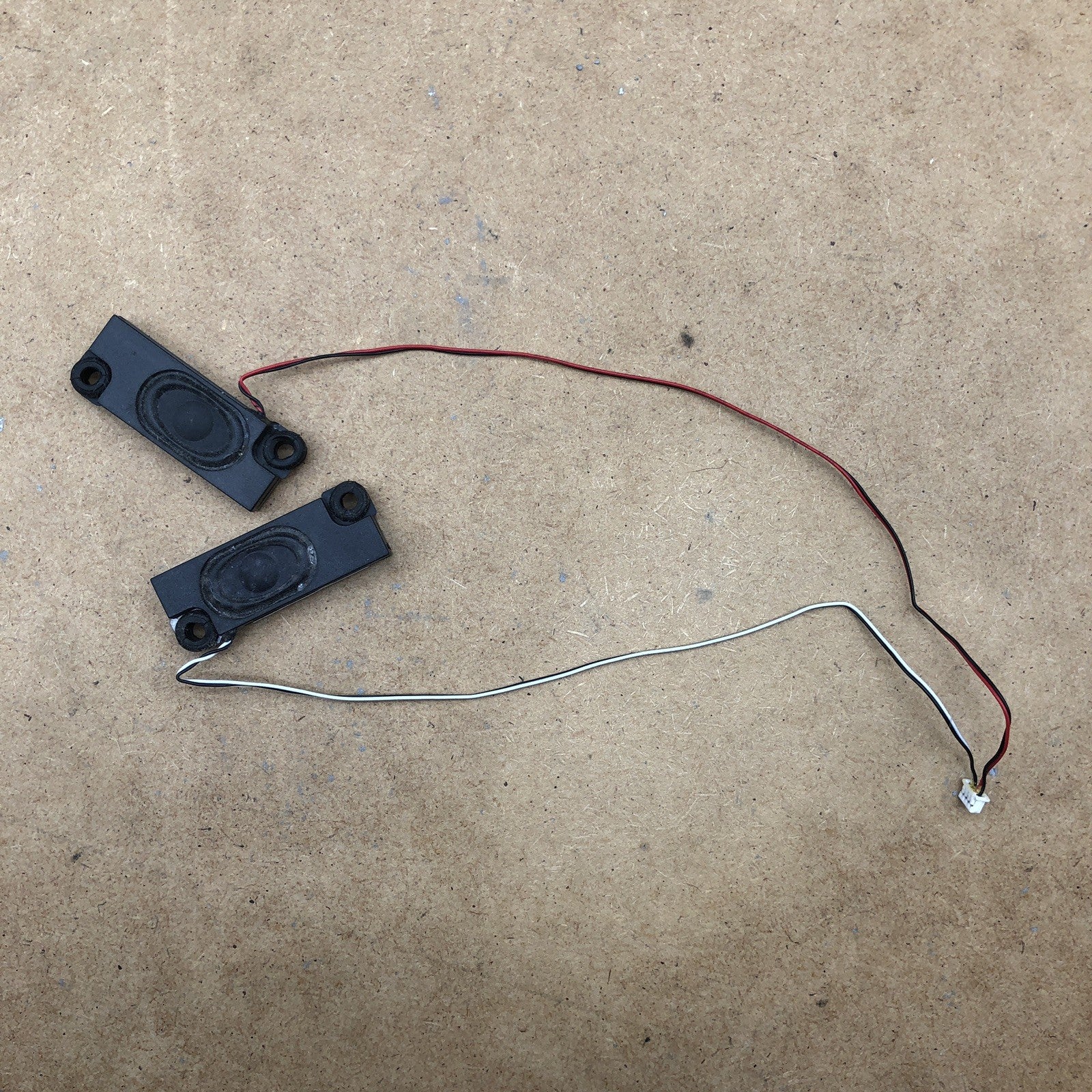 Enceintes - Toshiba Satellite Pro C660-1HK