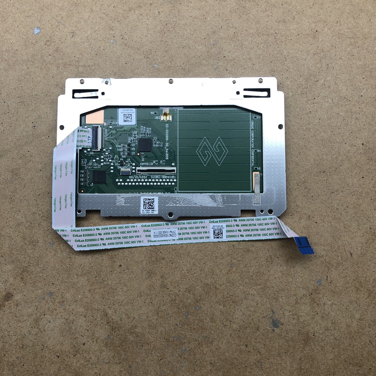 Touchpad - Dell Latitude  5430 /2023 P137G