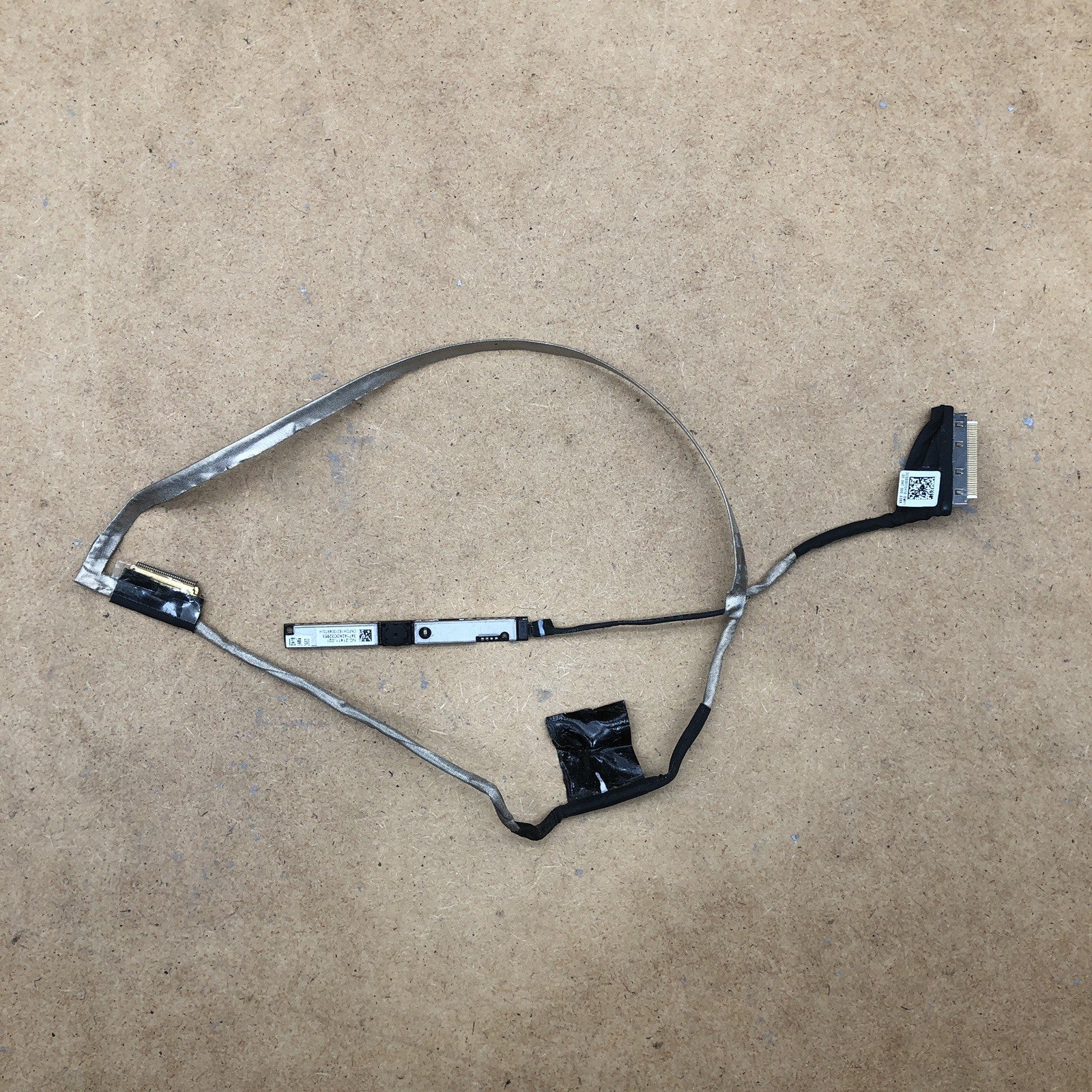 Connecteur écran avec webcam - Acer Aspire E1-532