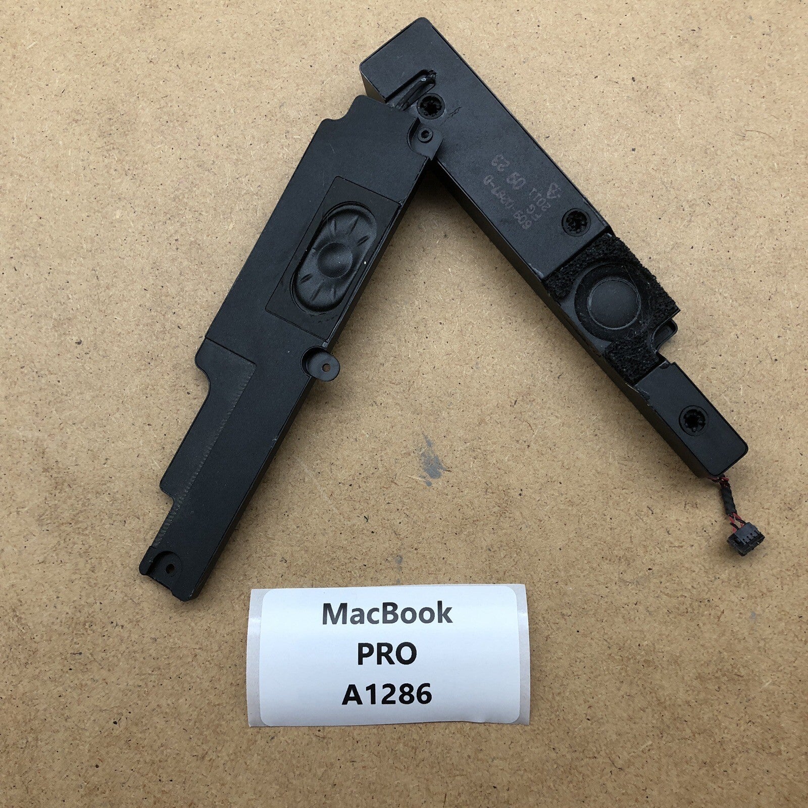 Enceintes droites - Macbook Pro A1286